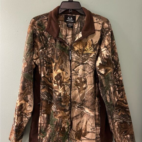 NWOT  REALTREE “Size: M - (38 - 40)” Zip Up Camouflage Jacket - Picture 1 of 3